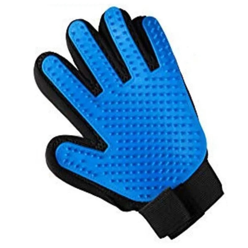 Grooming Glove for Rabbits, providing gentle deshedding and massaging while ensuring a pleasant grooming experience for your small pets